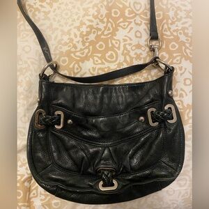 black shoulder purse